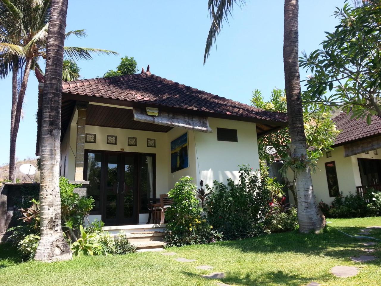 Di Abian Resort Amed Exterior foto